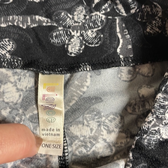 Lularoe leggings - Picture 2 of 2